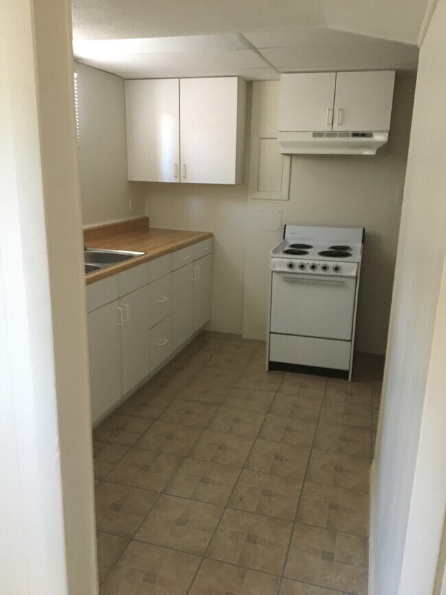Foto del edificio - 2439 9th Ave