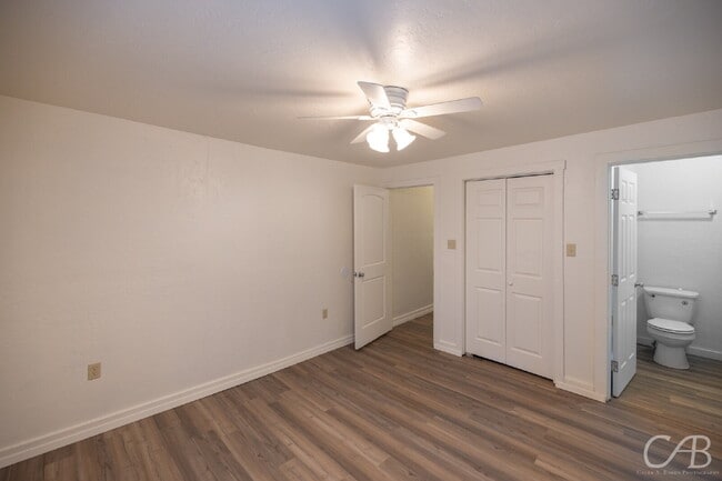 Building Photo - For Lease