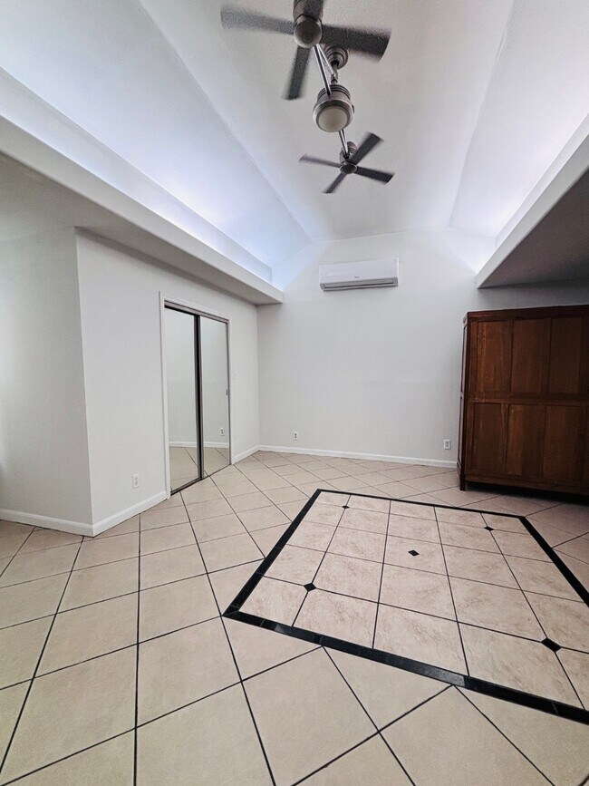 Foto del edificio - 7618 Linden St