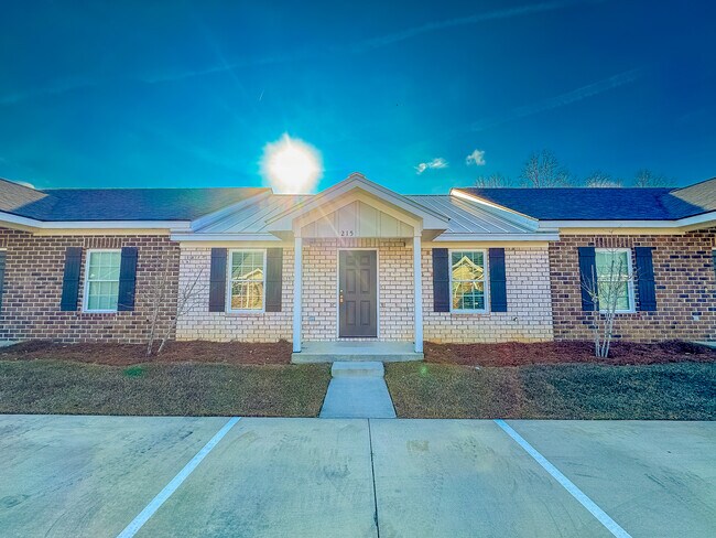 Foto del edificio - 215 Way Bill Cir