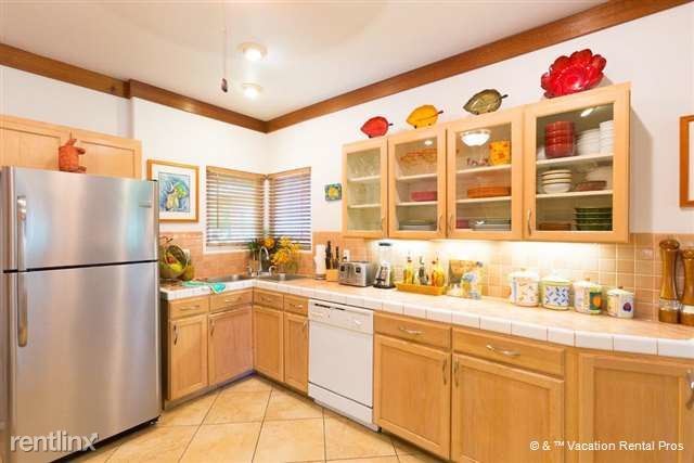 Building Photo - 1133 Front St