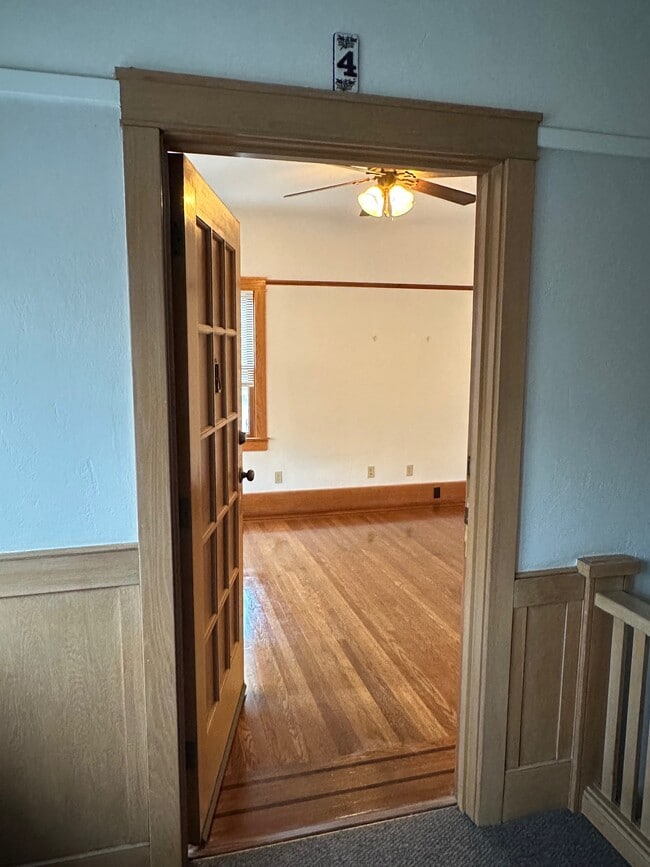 Building Photo - 2110 G St