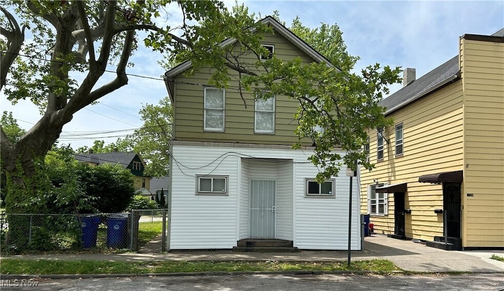 Foto principal - 1130 E 68th St