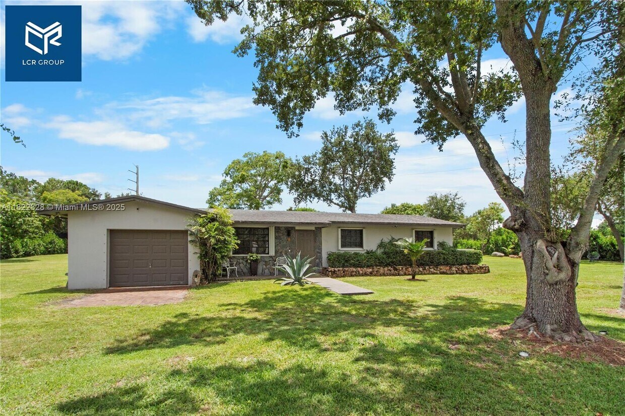 Foto principal - 23105 SW 122nd Ave
