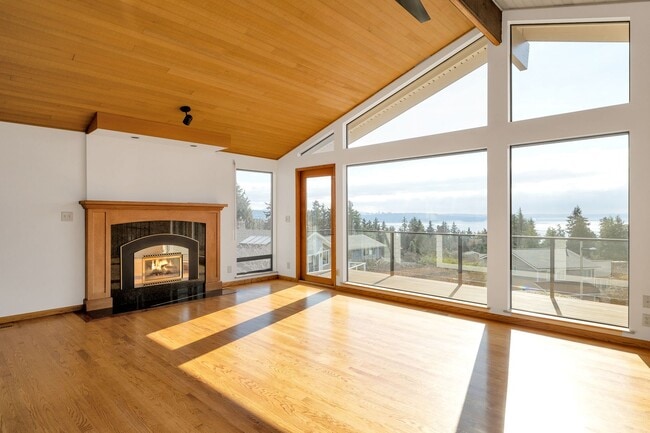 Foto del edificio - CLICK "REQUEST A TOUR" NOW!