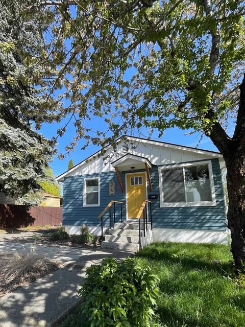 Building Photo - 1215 Adeline Ave