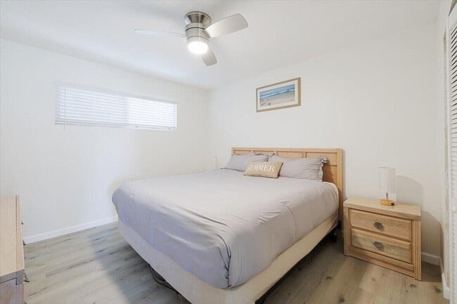 Building Photo - 4000 Gulf Terrace Dr