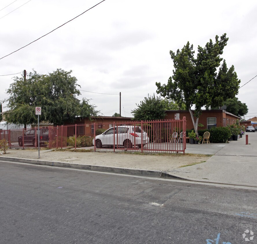 Foto principal - 10538 Cantara St