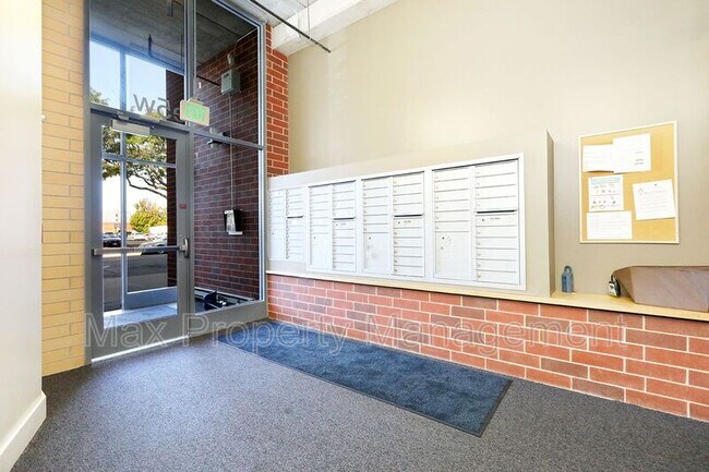 Foto del edificio - 309 E 5th St