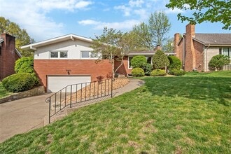 Building Photo - 1140 Folkstone Dr