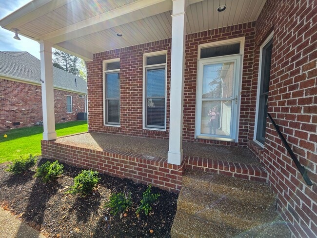Building Photo - 218 Stoners Glen Ct