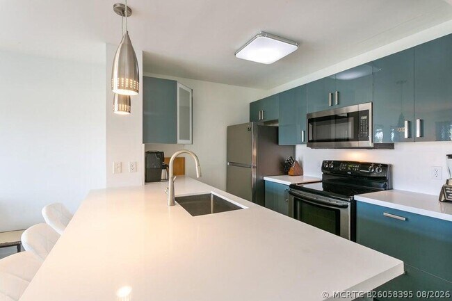 Foto del edificio - 275 Cypress Point Dr