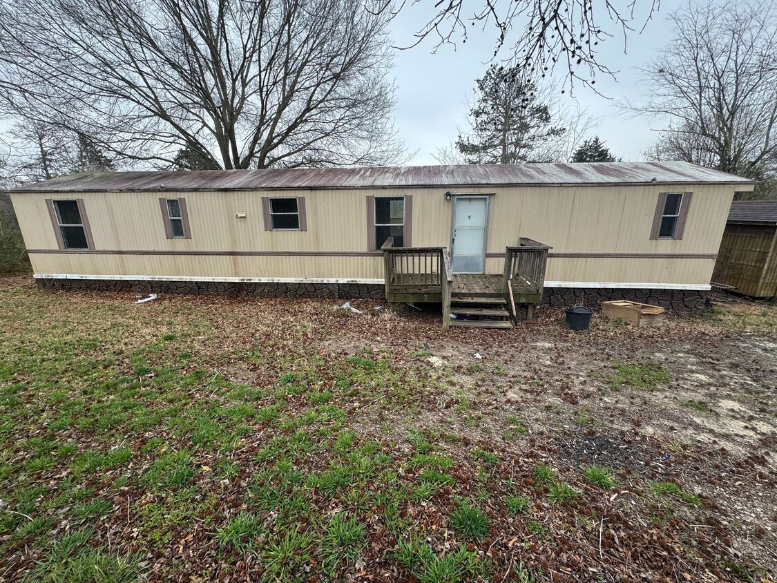 Foto principal - Single Wide Home in Grover, NC close proxi...