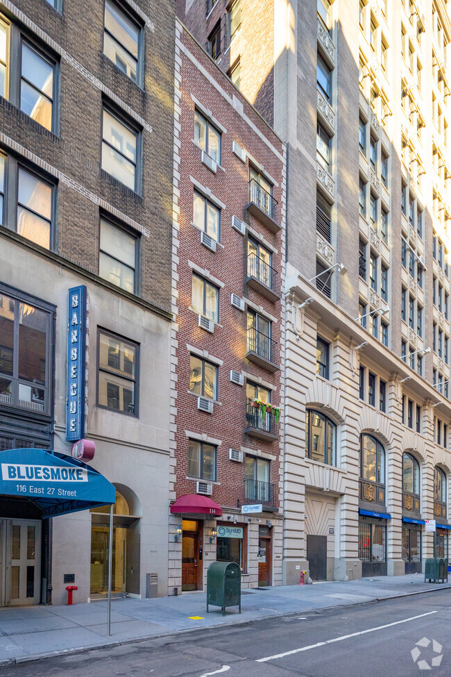Building Photo - 114 E 27th St