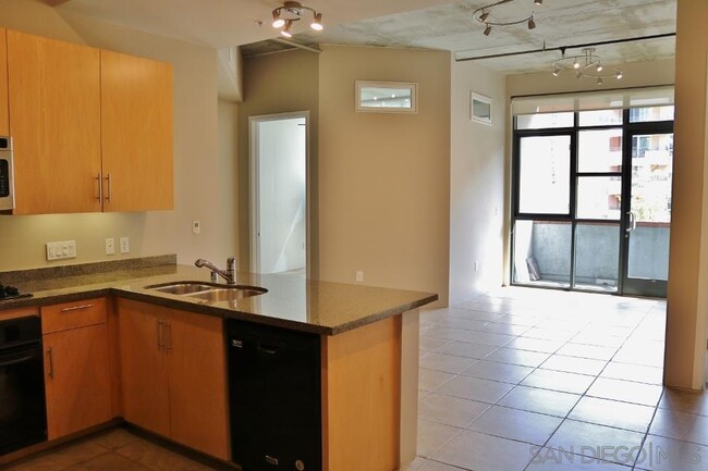 Foto del edificio - 1050 Island Ave