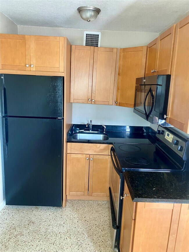 Foto del edificio - 1201 N E St