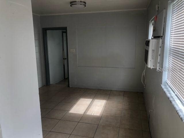 Building Photo - 1231 19th St