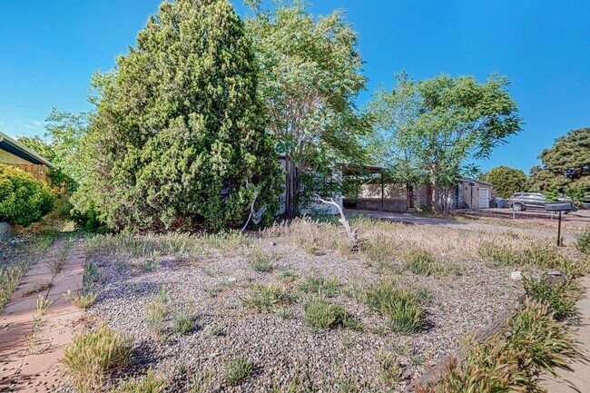 Foto del edificio - Near NE 3/BD 2/BA 1/CP 1492/sf
