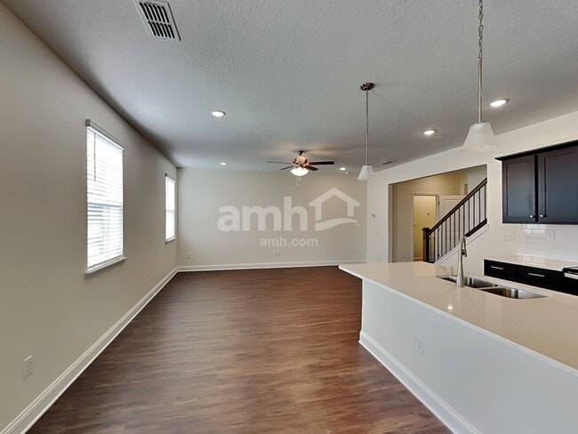 Foto del edificio - 179 Elcano Ln