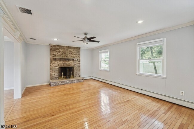 Building Photo - 50 Kahl Rd