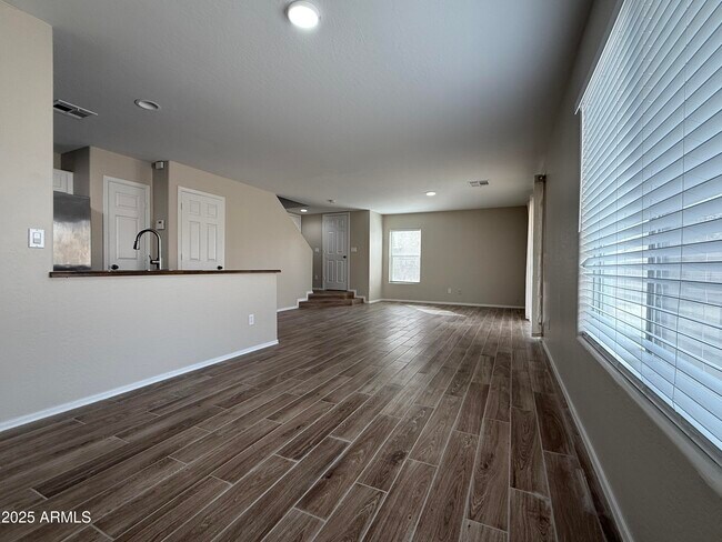 Building Photo - 22292 W Lasso Ln