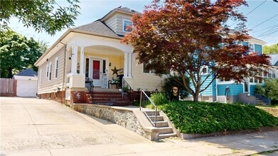 Building Photo - 36 Lindy Ave