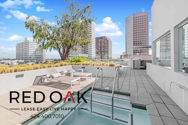 Building Photo - 1168 S Barrington Ave