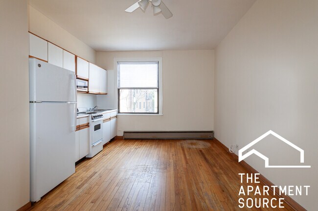 Foto del edificio - 634 W Barry Ave