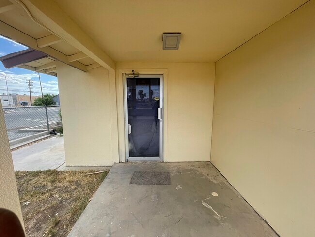 Foto del edificio - 155 N 1st St