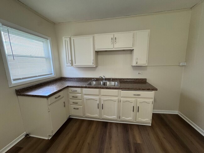 Foto del edificio - 1380 Garfield Ave SW