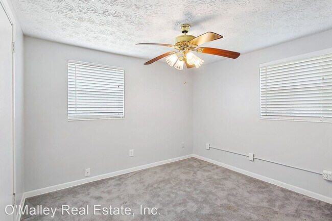 Foto del edificio - 3 br, 1.5 bath House - 29 NORBERTA WAY
