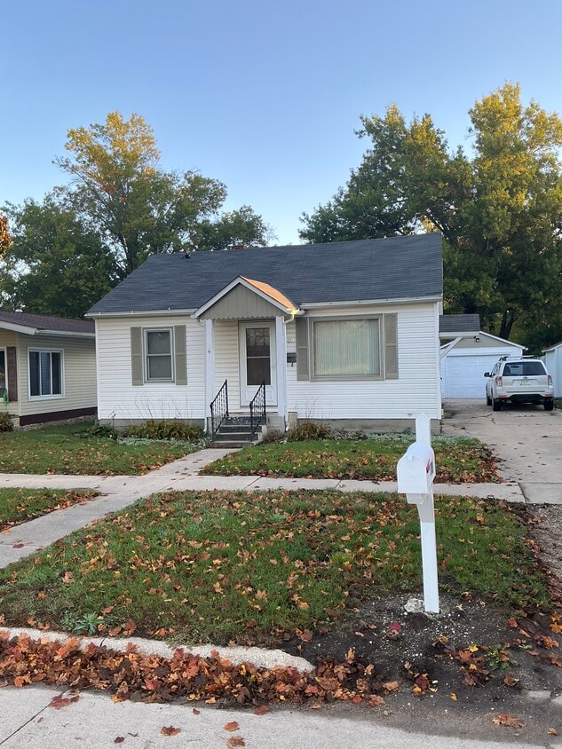Foto principal - 1709 Salzer St