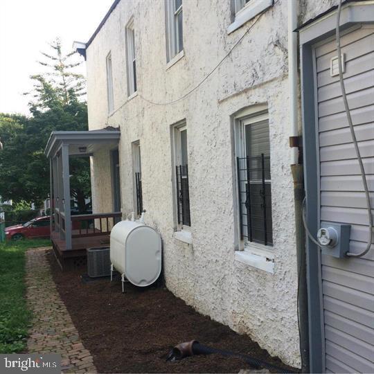Building Photo - 408 Calvin Ave