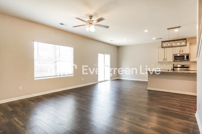 Foto del edificio - 1004 Canvasback Wy