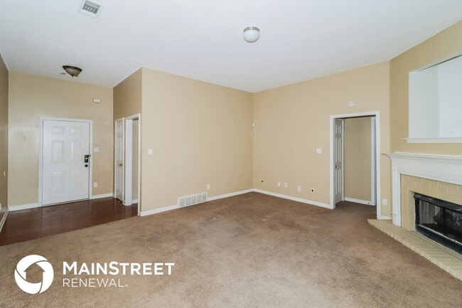 Foto del edificio - 1087 Cross Meadow Rd