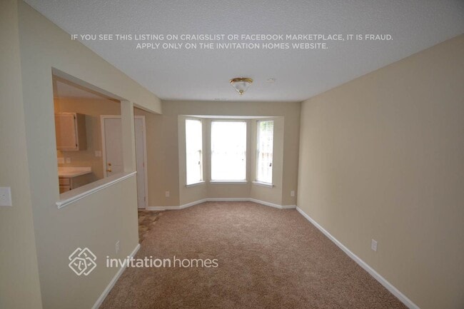 Foto del edificio - 8410 Blue Aster Ln