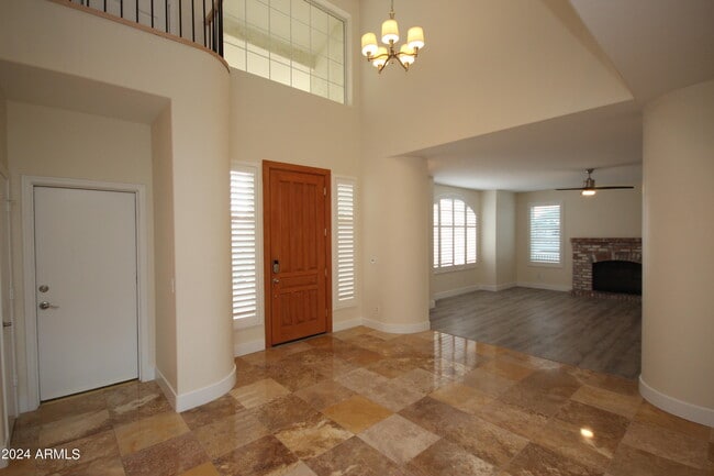Building Photo - 5602 W Melinda Ln
