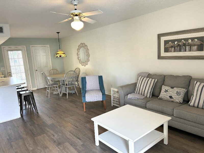 Foto principal - 168 White Sandy Dr