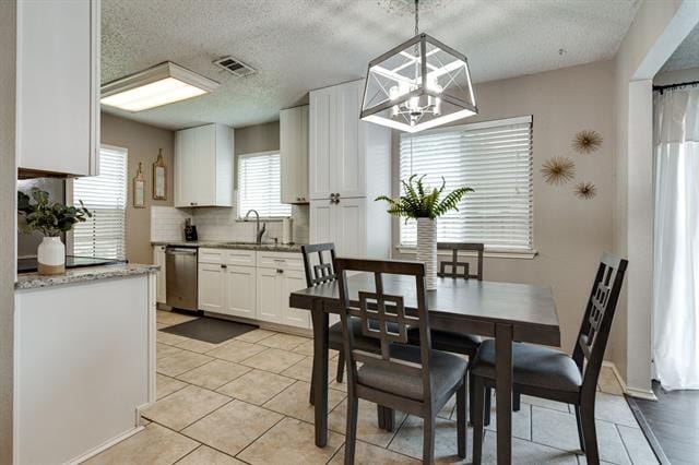 Building Photo - 6713 Windwillow Dr