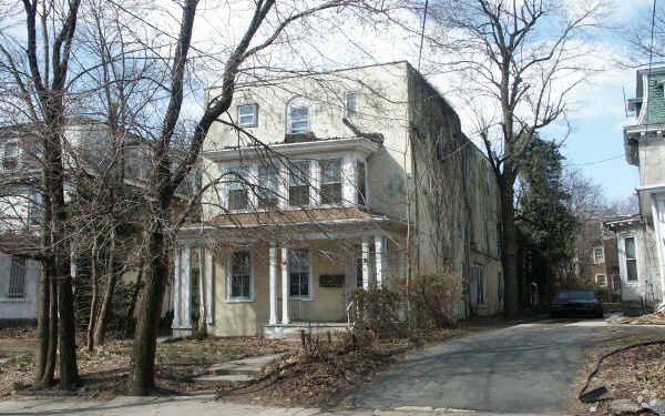 Building Photo - 243 W Rittenhouse St