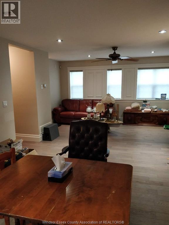 Photo du bâtiment - 8475 Wyandotte St E