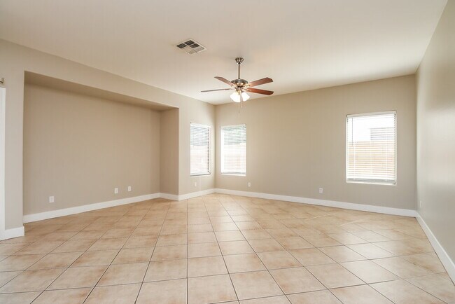 Foto del edificio - 21264 E Twin Acres Dr