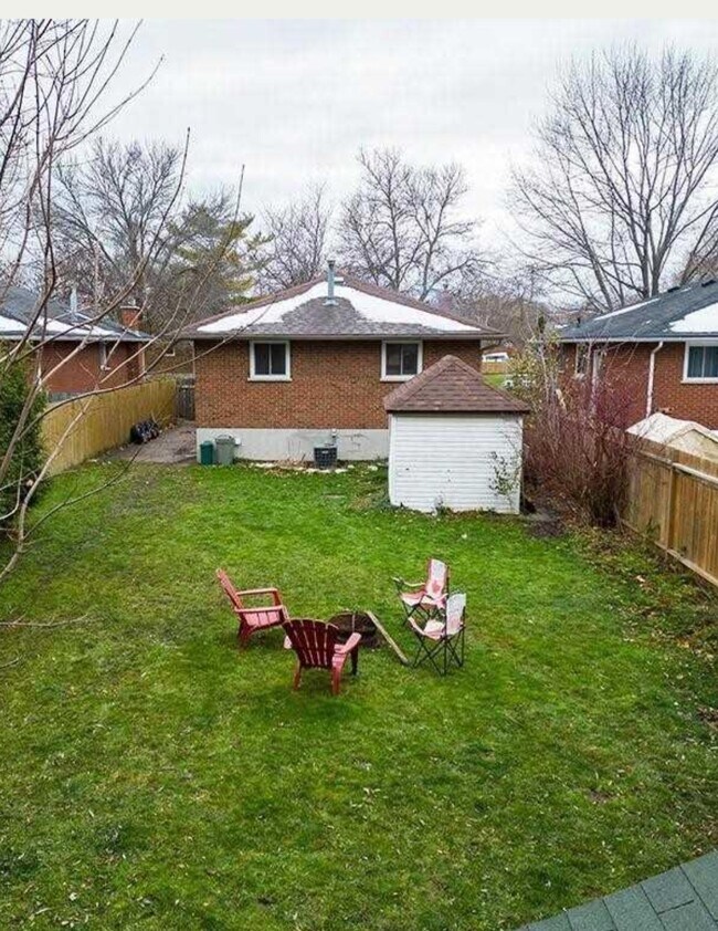 33 Sproule Av, Collingwood, ON L9Y 4K8 House for Rent in Collingwood