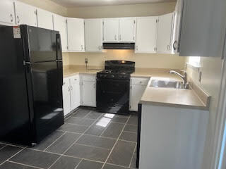 Building Photo - 325 Skeet Ave