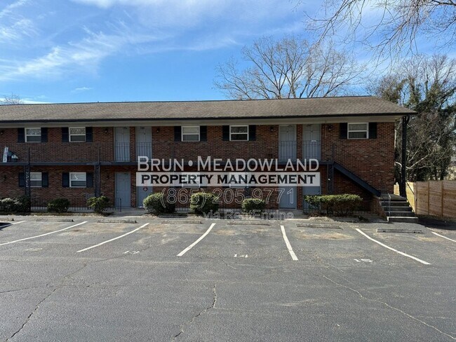 Foto del edificio - 4227 Coster Rd