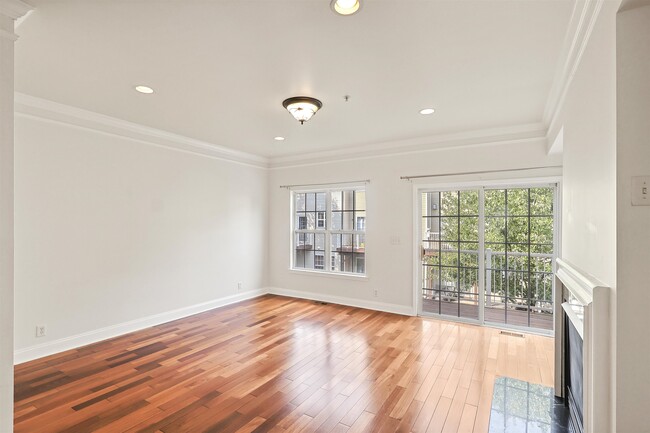 Building Photo - 54 Mallard Pl