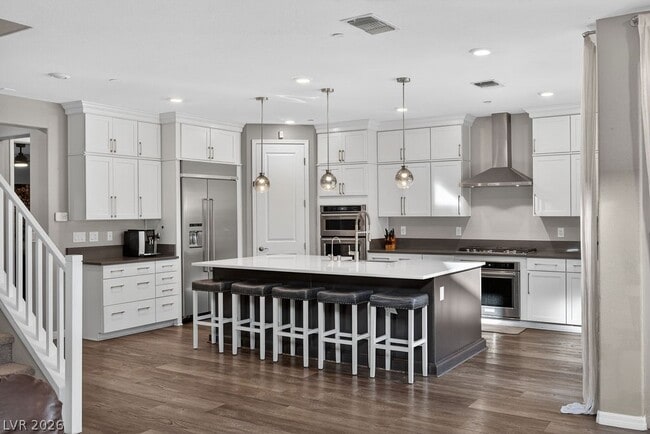 Building Photo - 9945 Birch Knoll Ave