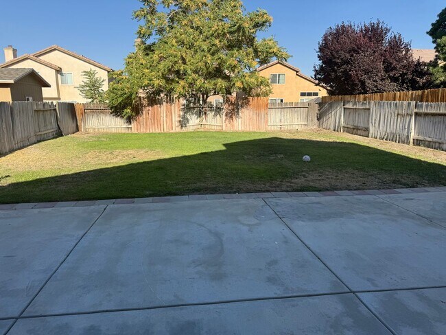 Foto del edificio - Brentwood Community- Centrally Located- 3 ...