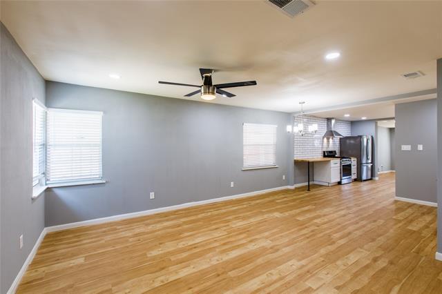 Building Photo - 4443 Kelton Dr