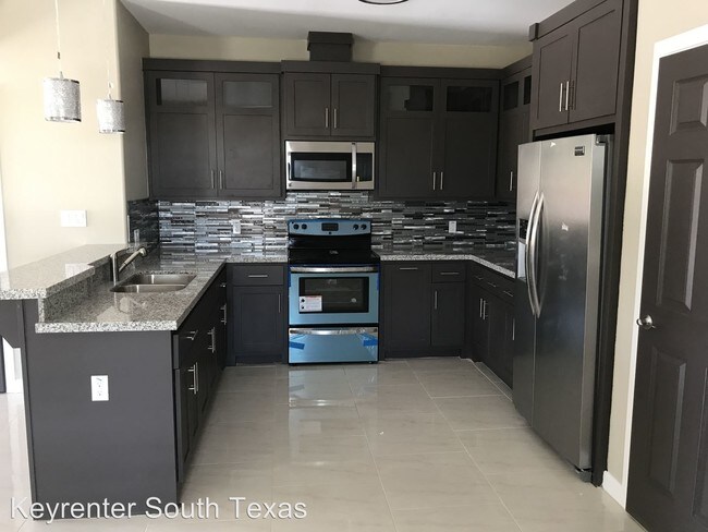 Foto del edificio - 1200 Camellia Ave